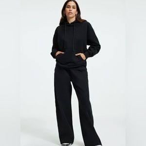 NWT Good American Boyfriend Hoodie Black Sz 4 / XL
